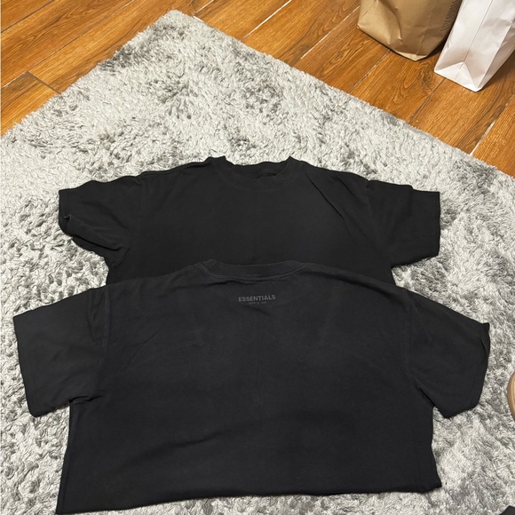 Fear Of God FOG Essentials Black 2 Pack T-Shirts BLACK XS - Picture 2 of 4